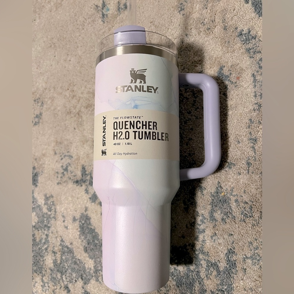 NEW Stanley 40oz Stainless Steel H2.0 Flowstate Quencher Tumbler Watercolor Dusk